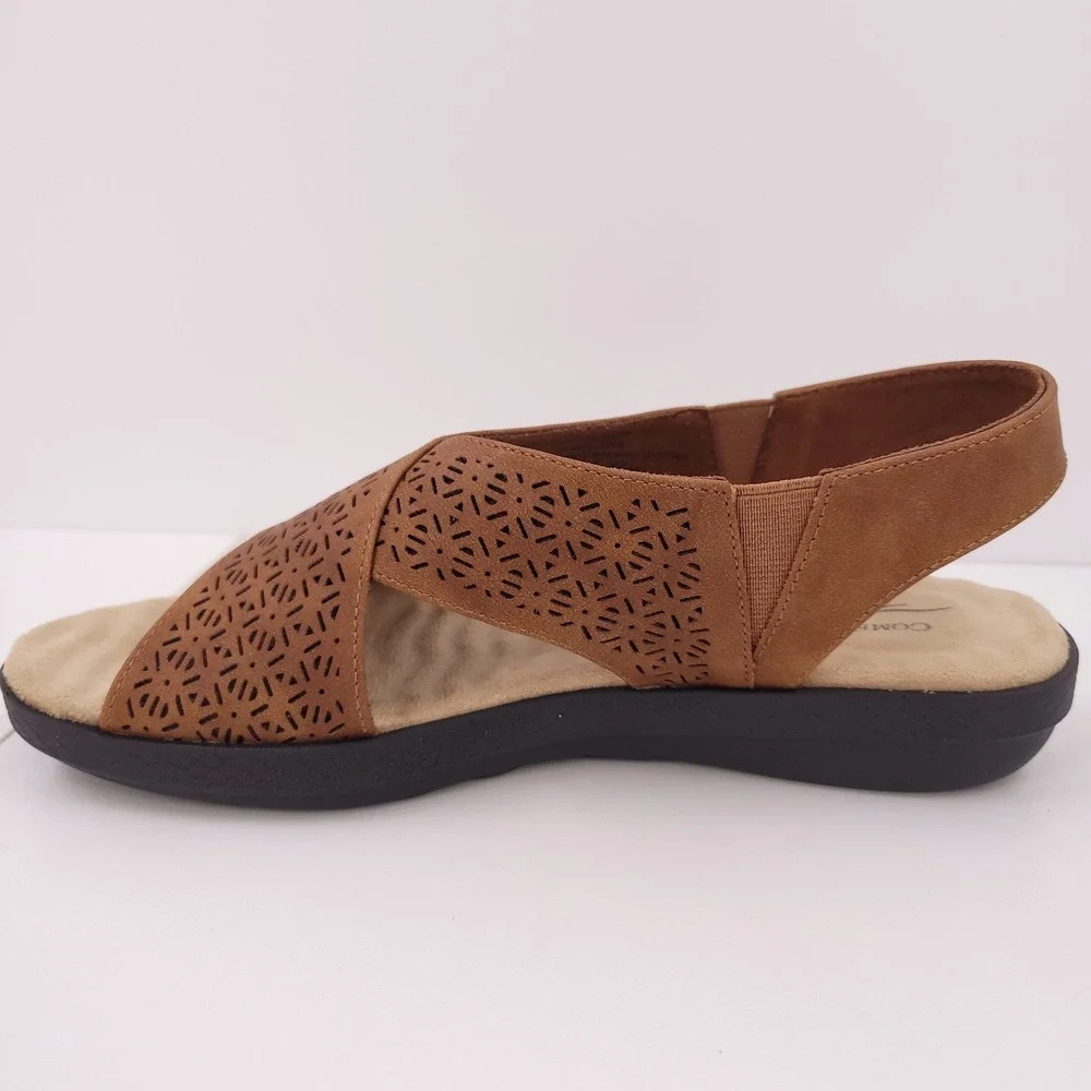 Easy Street Comfort Wave Claudia Slingback Sandals Tan Womens 7.5 N‎ Slip On